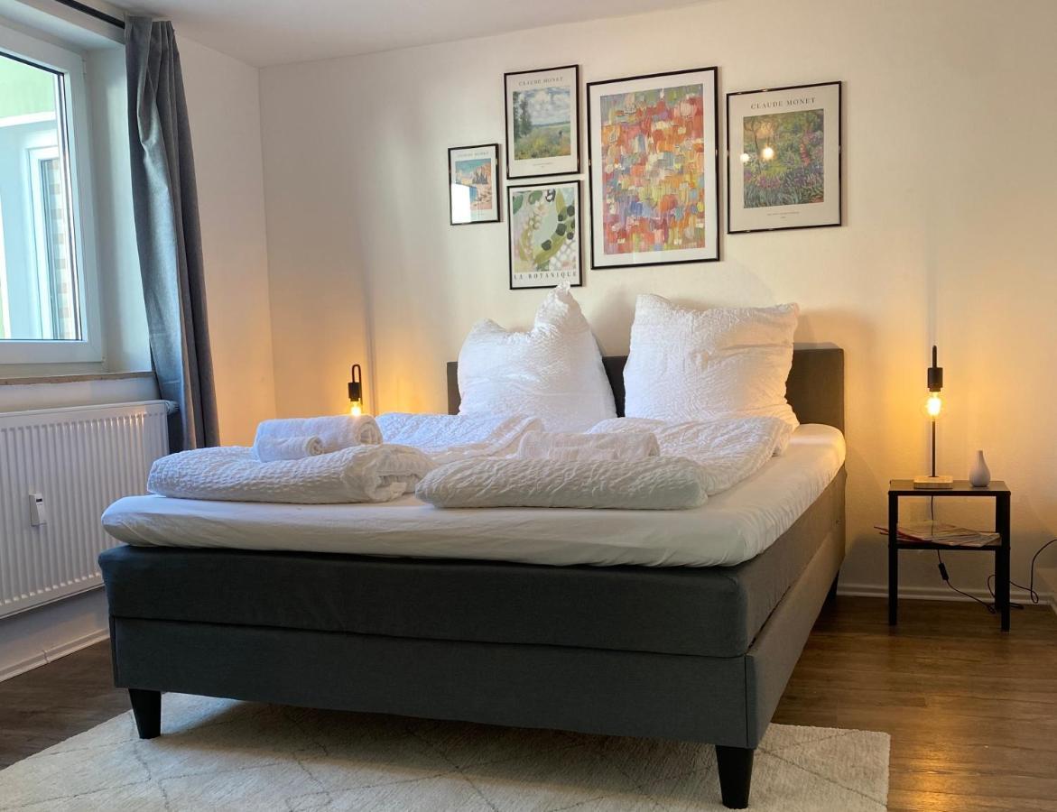 Im Zentrum, Modernes City Apartment Вюрцбург Экстерьер фото