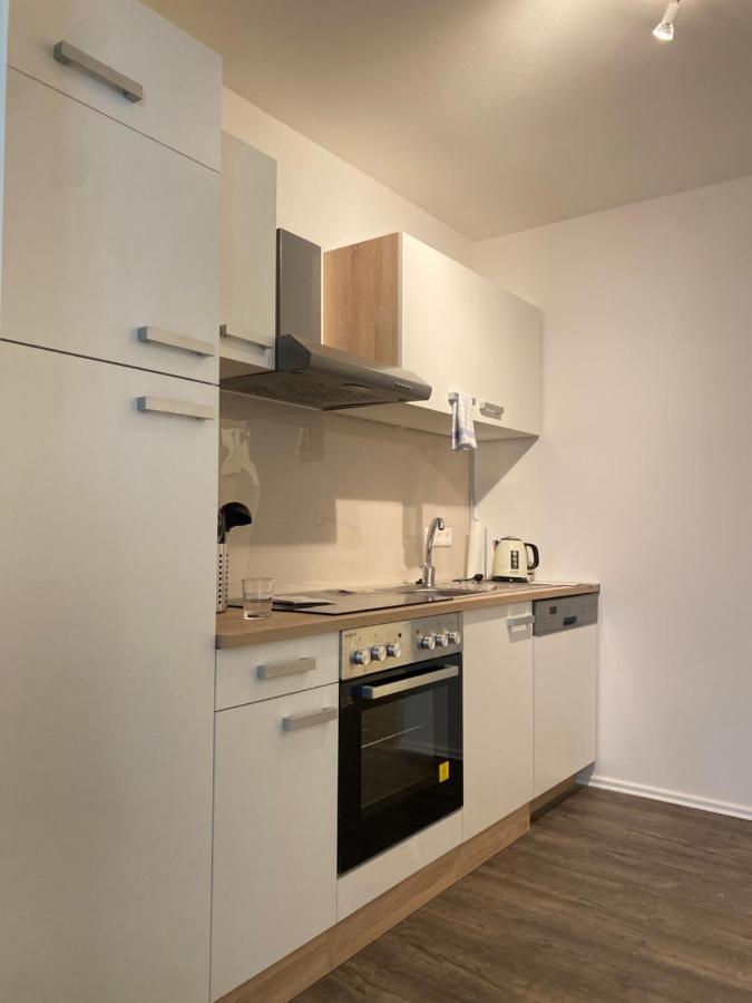 Im Zentrum, Modernes City Apartment Вюрцбург Экстерьер фото