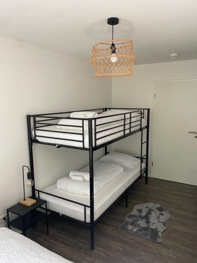 Im Zentrum, Modernes City Apartment Вюрцбург Экстерьер фото